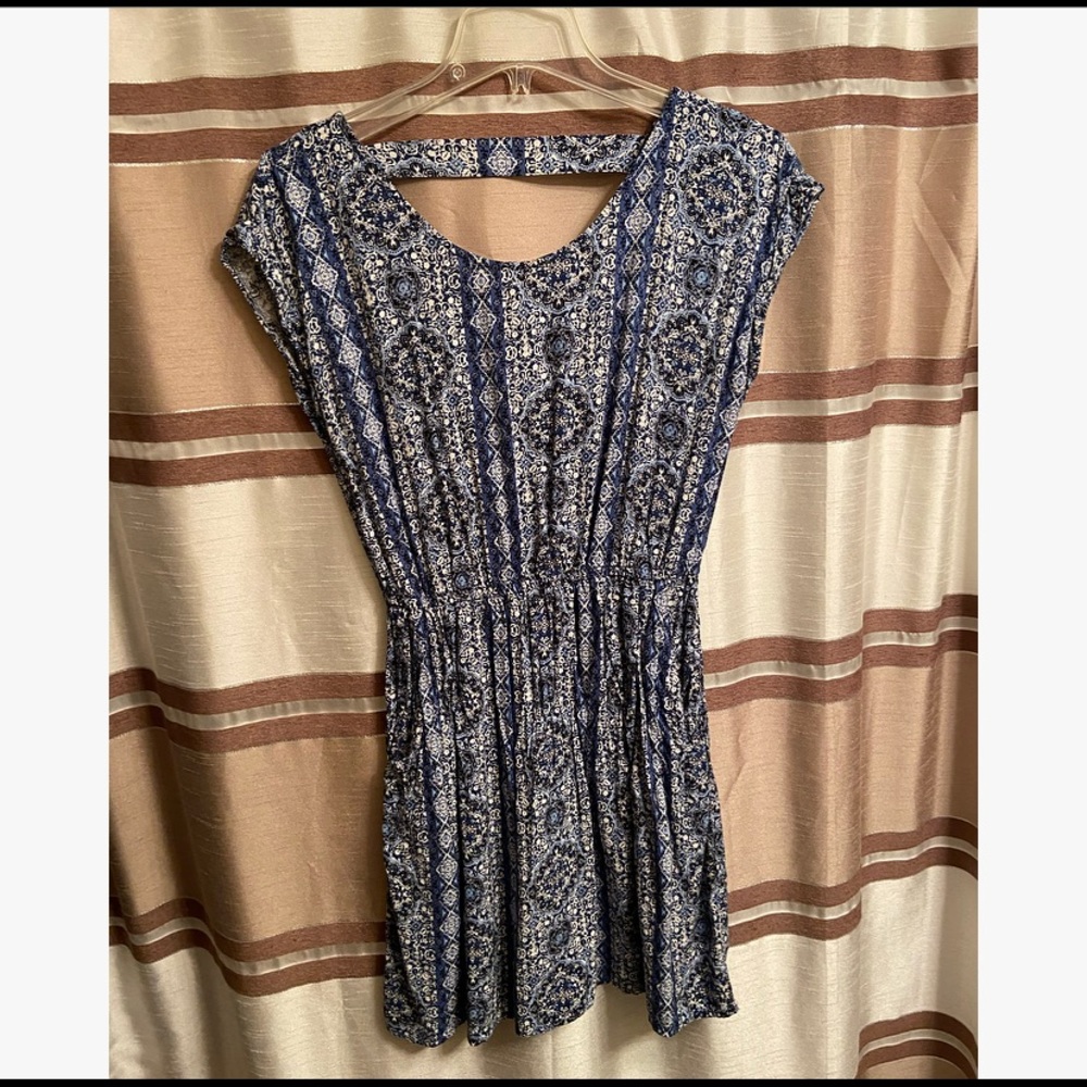 Blue sleeveless dress